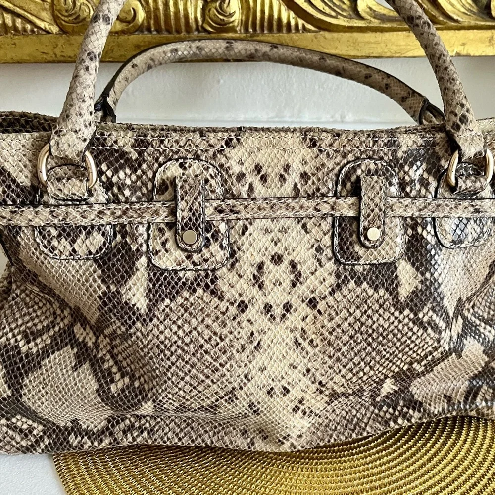 NEW condition Michael Kors Phyton Purse - Picture 5 of 16